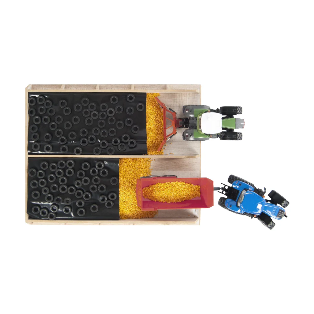 1:32 Silo Cover & 50 Tyres - Image 3