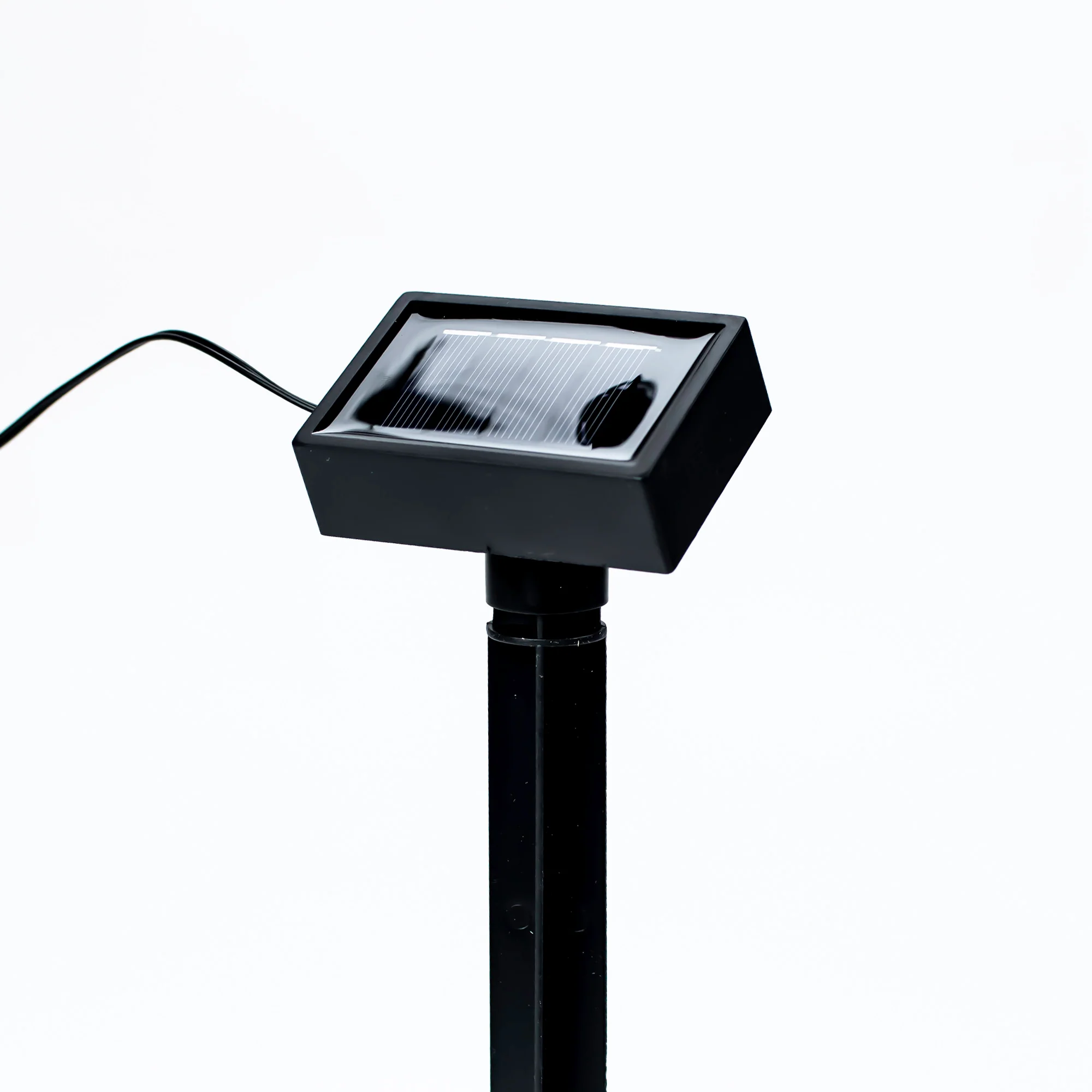 Black Lantern String Lights - Image 3