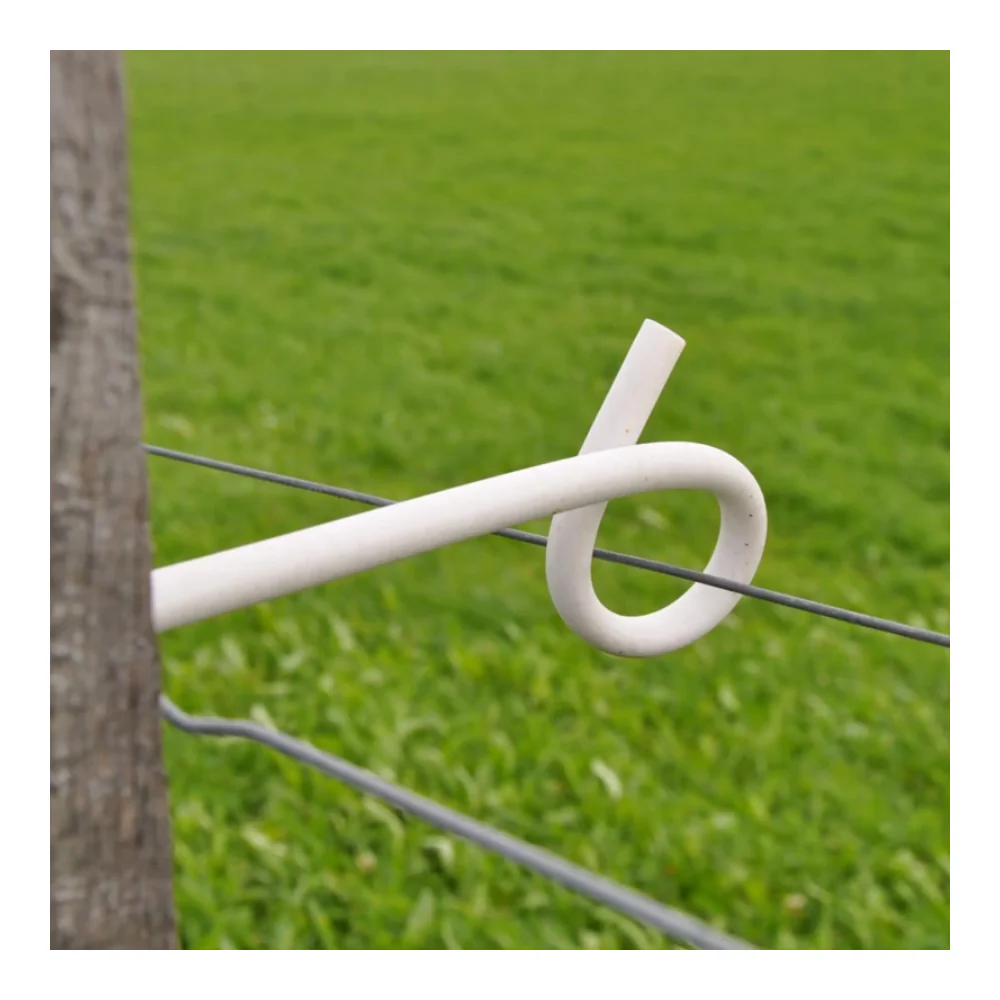 Gallaghers Offset Pigtail Side Fix 17.5cm - Image 2