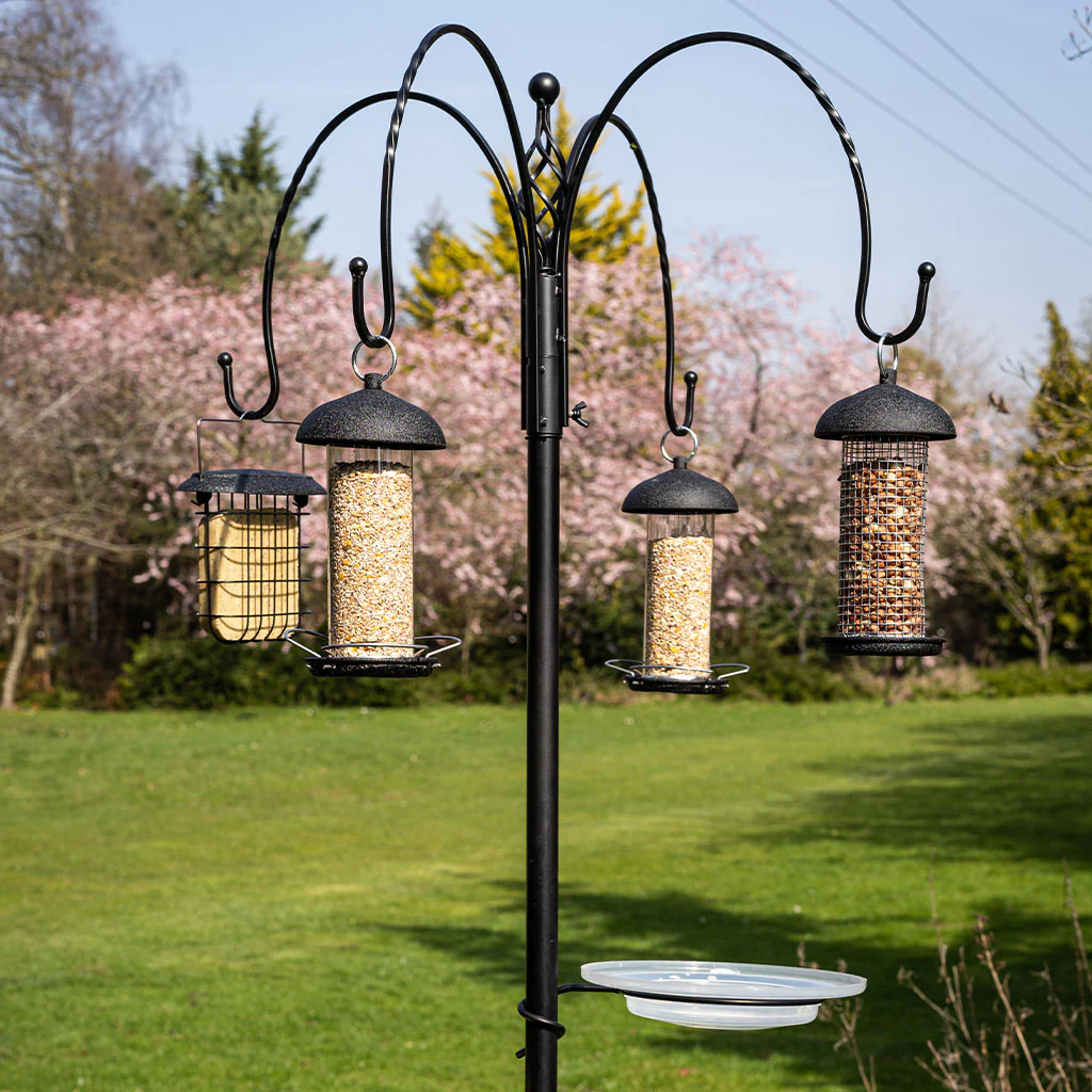 Gardman Complete Feeding Station - Image 4