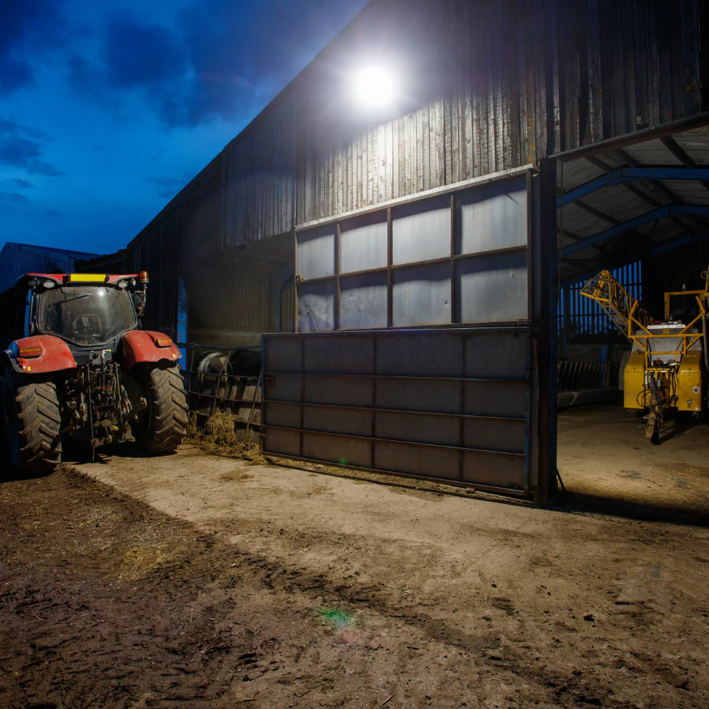 JFC Saber 40W Solar Floodlight 4800 Lumens - Image 3