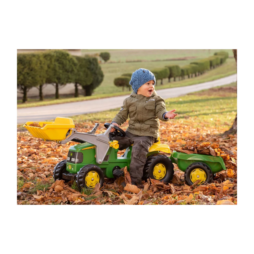John Deere Tractor, Loader and Trailer - Image 3