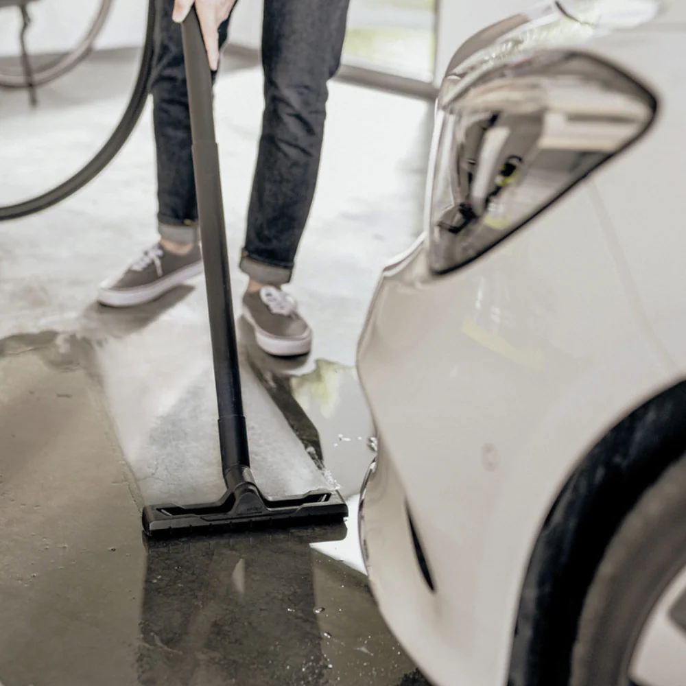 Karcher Wet and dry vacuum cleaner WD 4 - Image 3