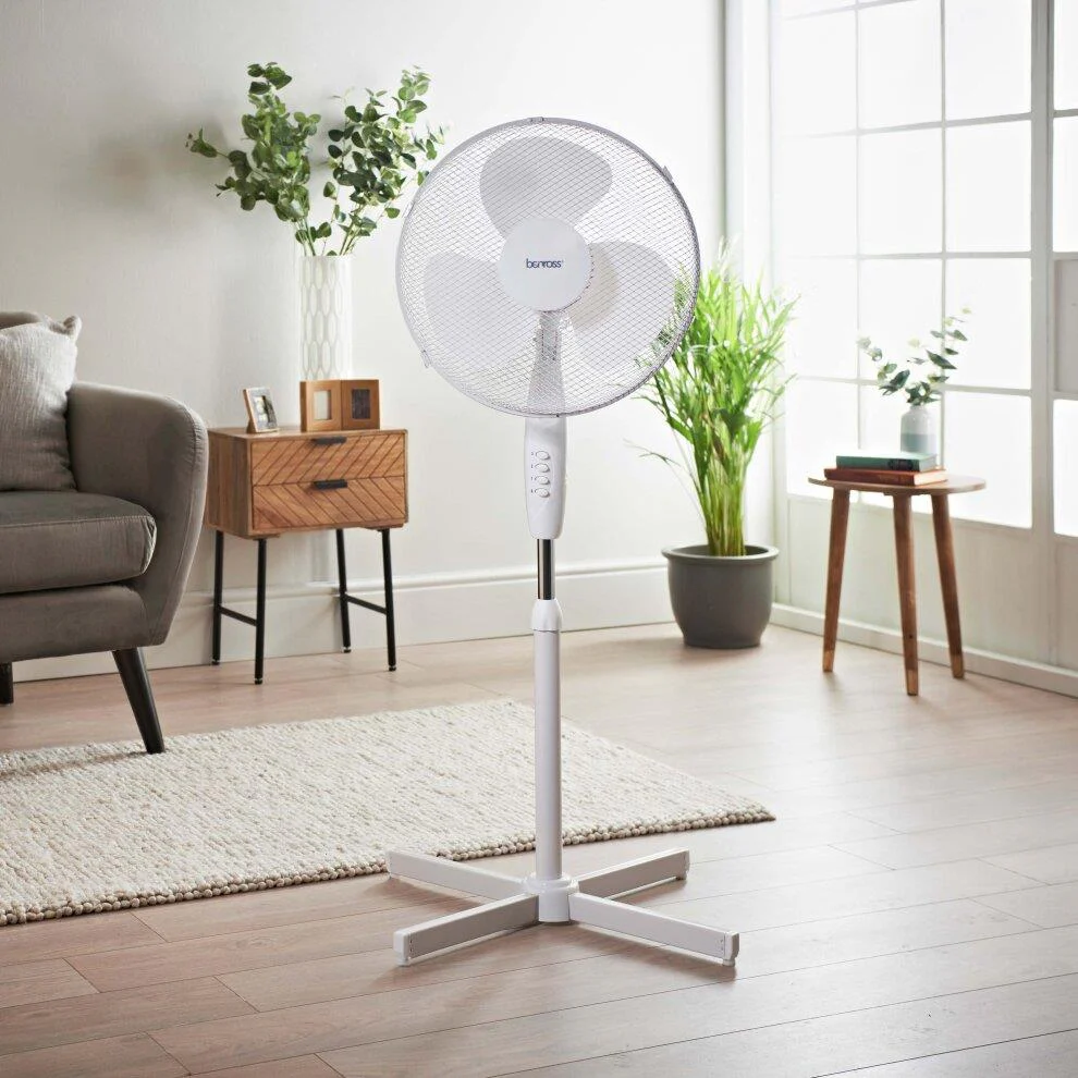 Oscillating 3-Speed Fan 16" - Image 3