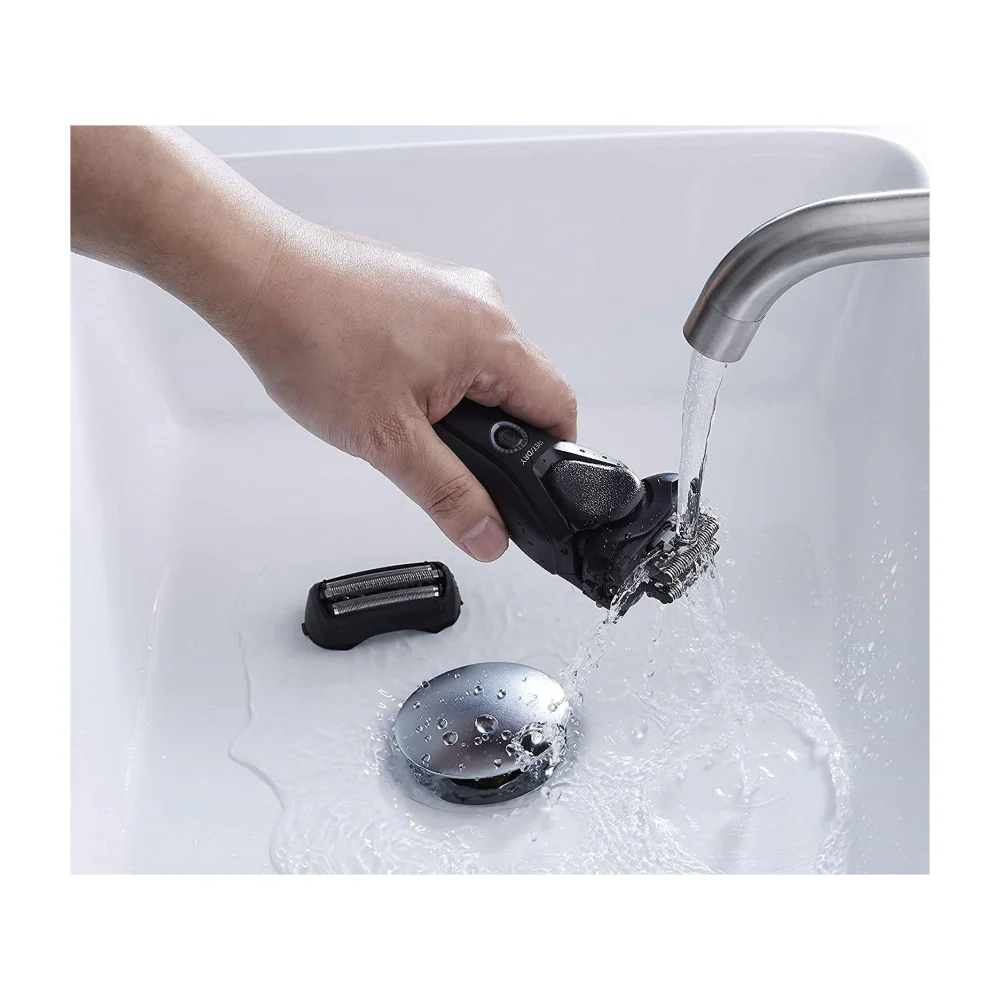 Panasonic 3-Blade Wet/Dry Electric Shaver - Image 3