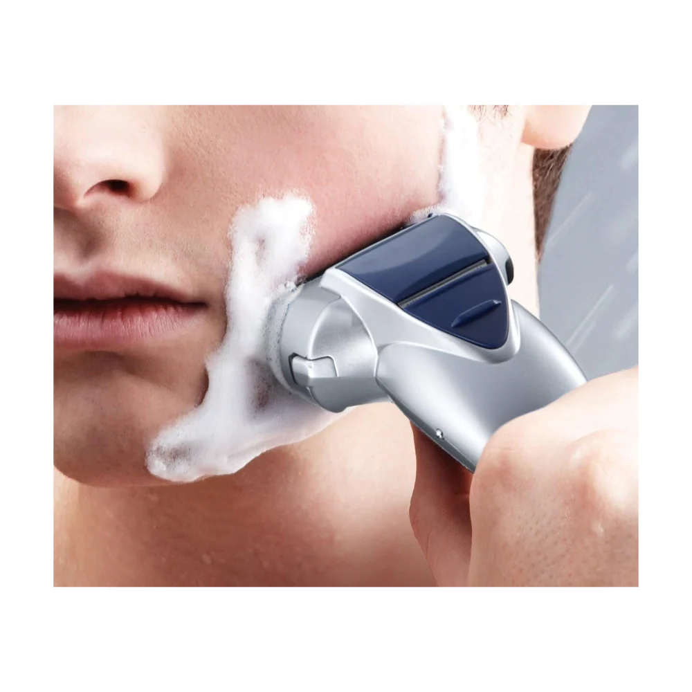 Panasonic 3-Blade Wet/Dry Shaver Silver - Image 3